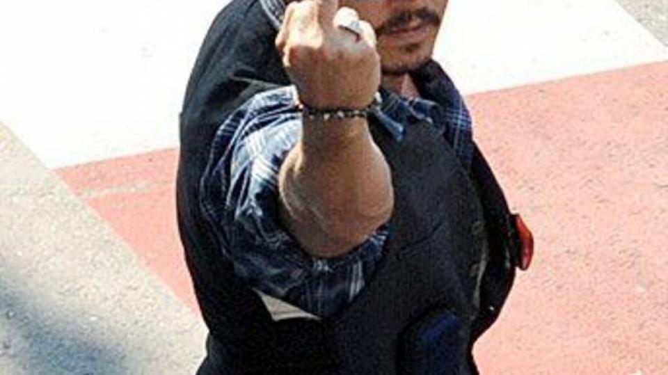 Herec Johnny Depp a jeho fuck off